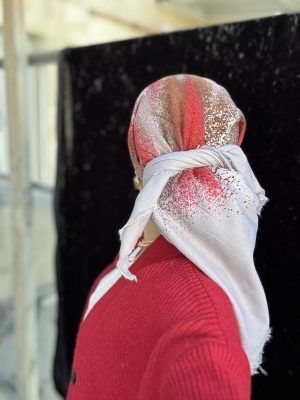 מטפחת מרובעת צמר שמנת