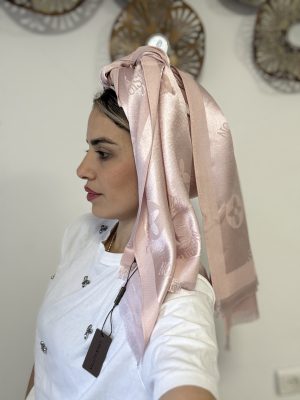 מטפחת  יוקרה LV ורוד