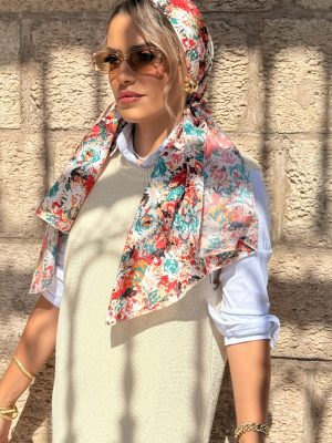 מטפחת ״אביב״ לבן