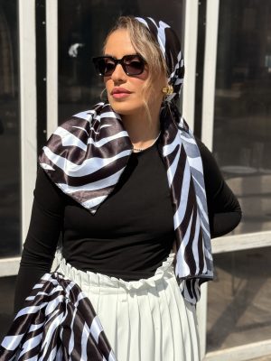 מטפחת שי שחור לבן