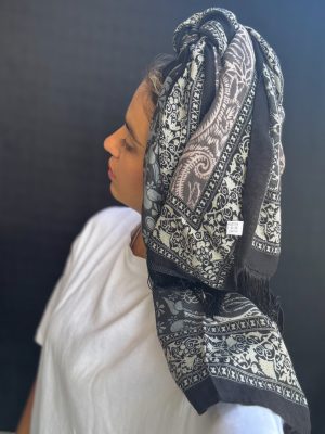 מטפחת גלי פרנזים אפור