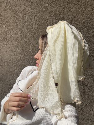 מטפחת פליסה יהלי שמנת