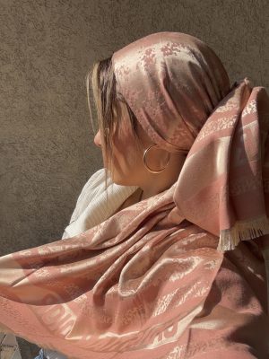 מטפחת D יוקרתית דו צדדית ורוד