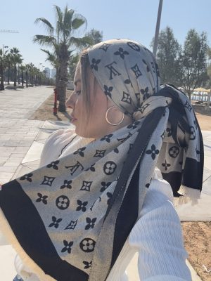 מטפחת L דו צדדית שחור