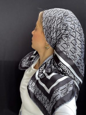 מטפחת D משי אפור