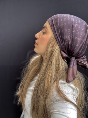 מטפחת lv משי חום