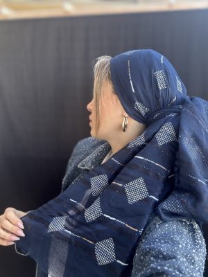 מטפחת הוד כחול