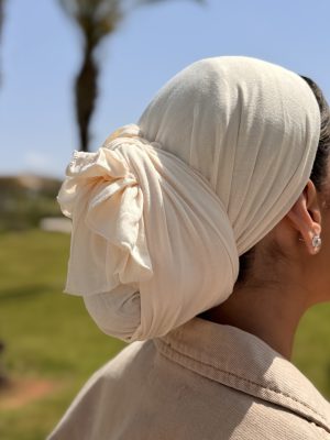 מטפחת לייקרה שמנת