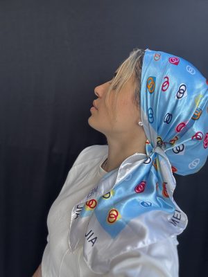 מטפחת תואר משי מרובעת תכלת