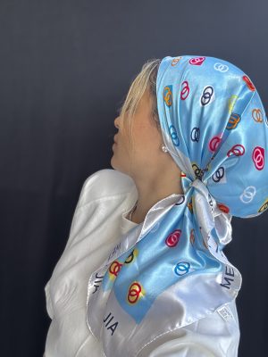 מטפחת תואר משי מרובעת תכלת