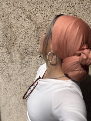 מטפחת לייקרה מחטבת חמרה